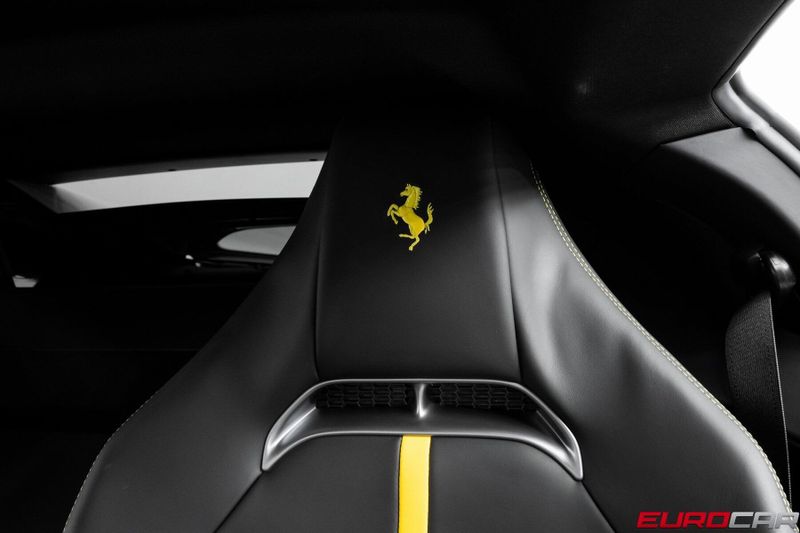 Used 2022 Ferrari SF90 Stradale *SUSPENSION LIFTER * CARBON FIBER OPTIONS*Image 43