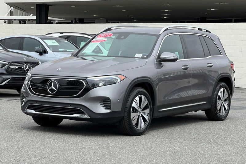 2023 Mercedes-Benz EQB 250+Image 8