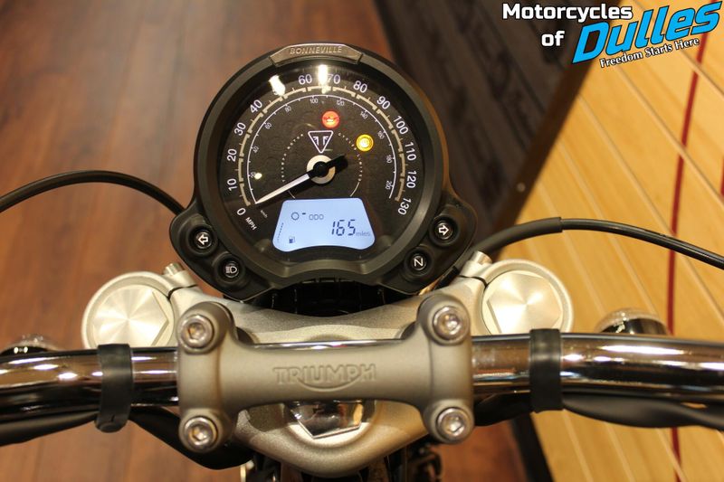 2023 Triumph Speedmaster Image 10