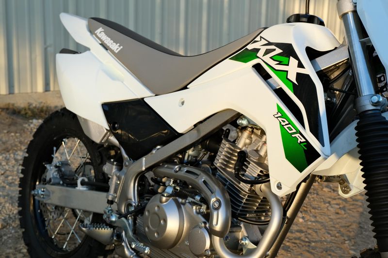NEW 2026 KAWASAKI KLX140R L Image 9