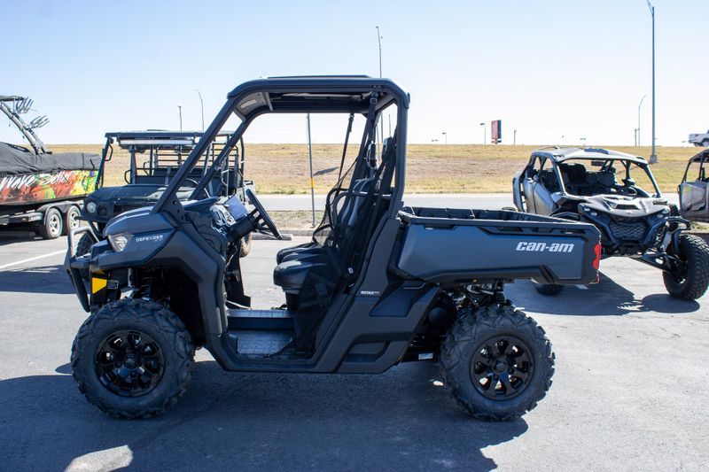 NEW 2026 CAN-AM DEFENDER XT HD7 Image 6
