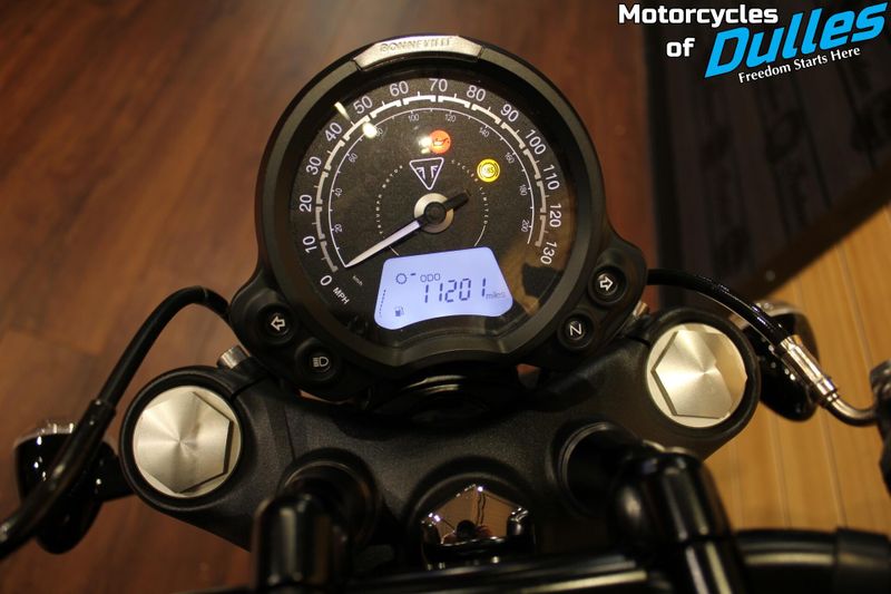 Used 2022 Triumph Bobber Image 10