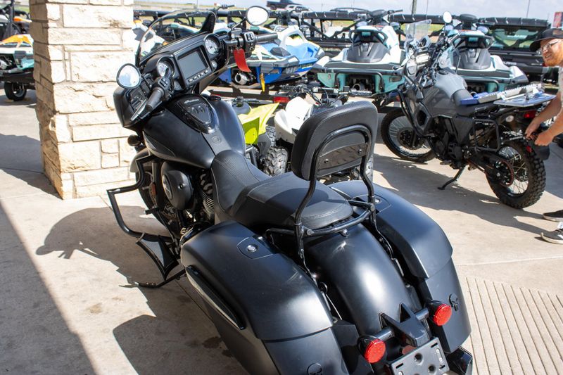 USED 2023 INDIAN MOTORCYCLE CHIEFTAIN DARK HORSE Image 5