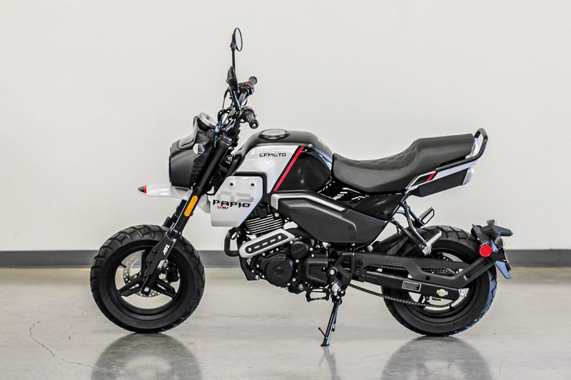 2024 CFMOTO PAPIO CL NEBULA BLACKImage 11