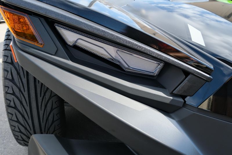 NEW 2025 POLARIS SLINGSHOT SL AUTODRIVE Image 22