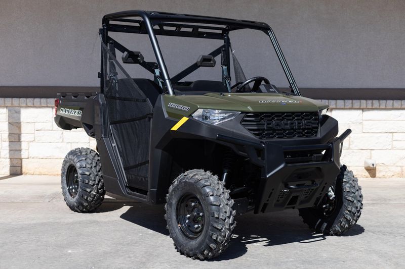 NEW 2026 POLARIS RANGER 1000 Image 1