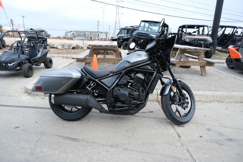 2025 Honda REBEL 1100T DCT GRAY METALLICImage 12