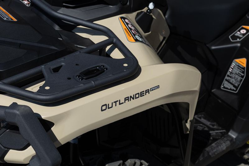 2025 Can-Am OUTLANDER PRO XU HD5 DESERT TANImage 12