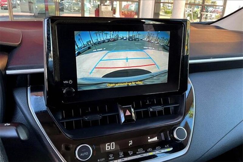 2024 Toyota Corolla LEImage 21