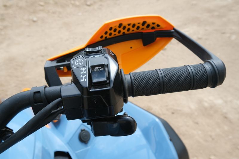 USED 2026 CAN-AM RENEGADE X MR 1000R Image 17