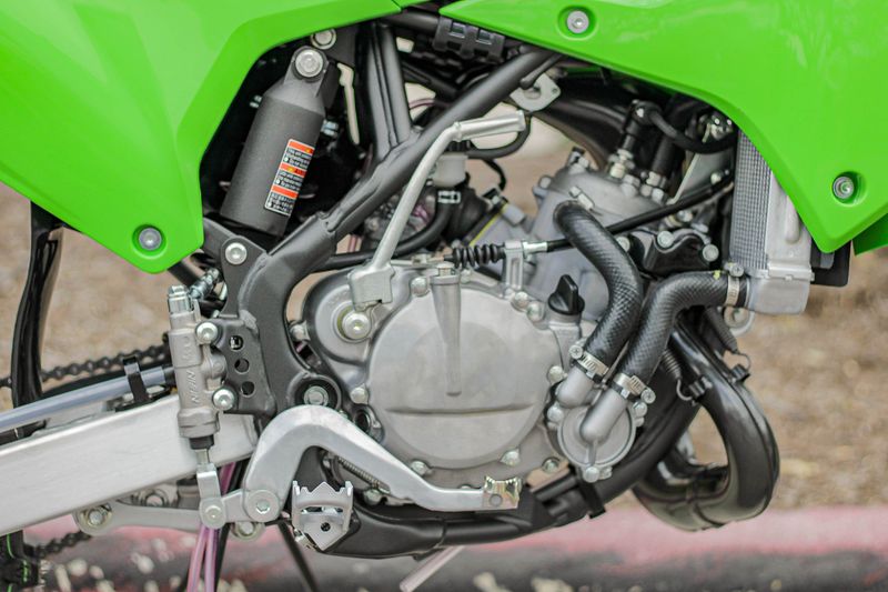 2025 Kawasaki KX 85  LIME GREENImage 8