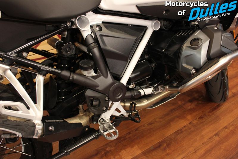 2022 BMW R 1250 GS Adventure Image 14