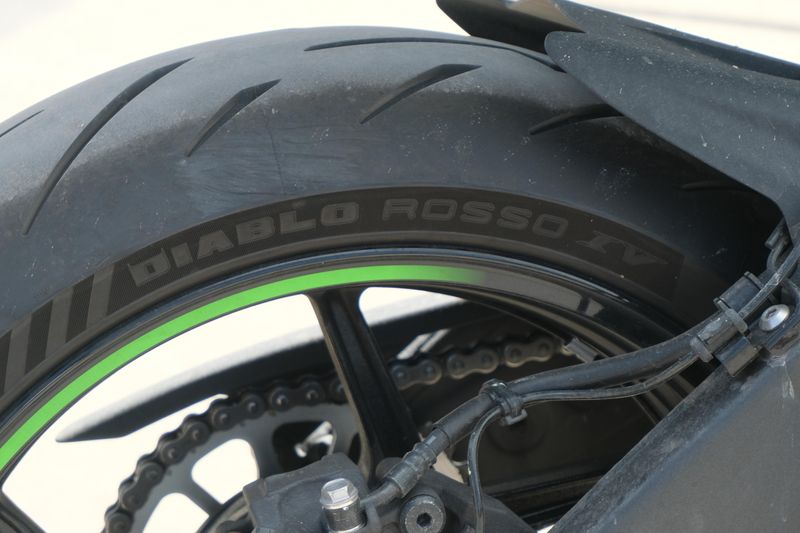 2024 Kawasaki NINJA ZX6R ABS KRT EDITION LIME GREEN AND EBONY Image 19