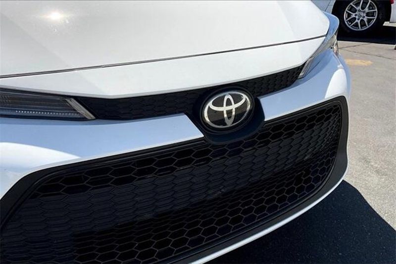 2022 Toyota Corolla LEImage 30