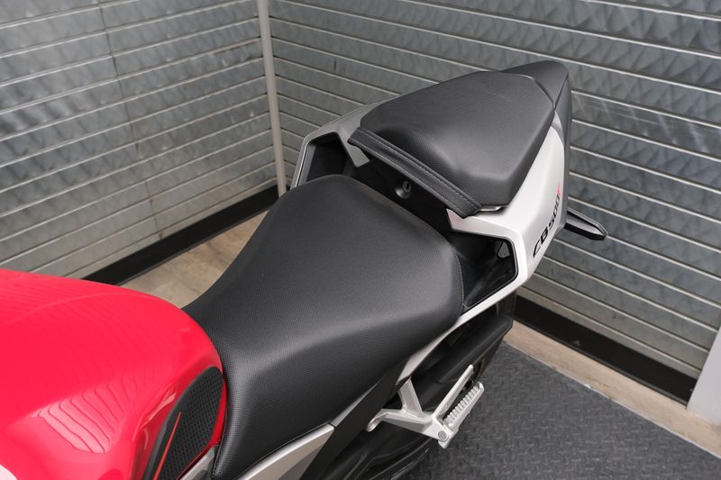 USED 2019 HONDA CB500F Image 16