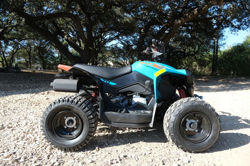 2025 Can-Am RENEGADE 70 EFI ICEBERG BLUE AND BLACKImage 19