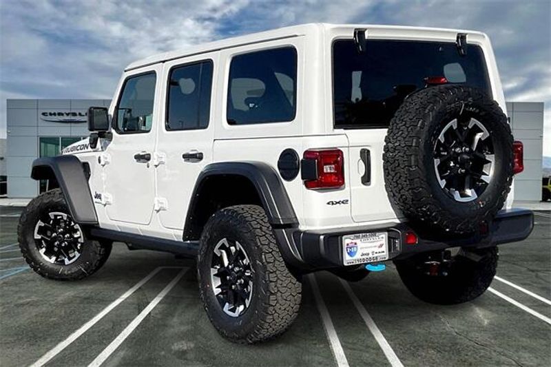 2025 Jeep Wrangler 4-door Rubicon 4xeImage 2