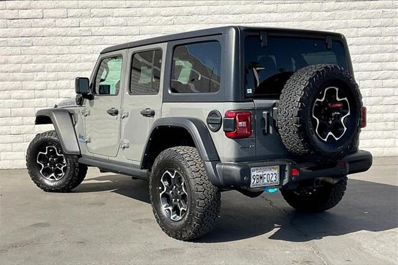Used 2022 Jeep Wrangler 4xE Unlimited Rubicon 4xeImage 10