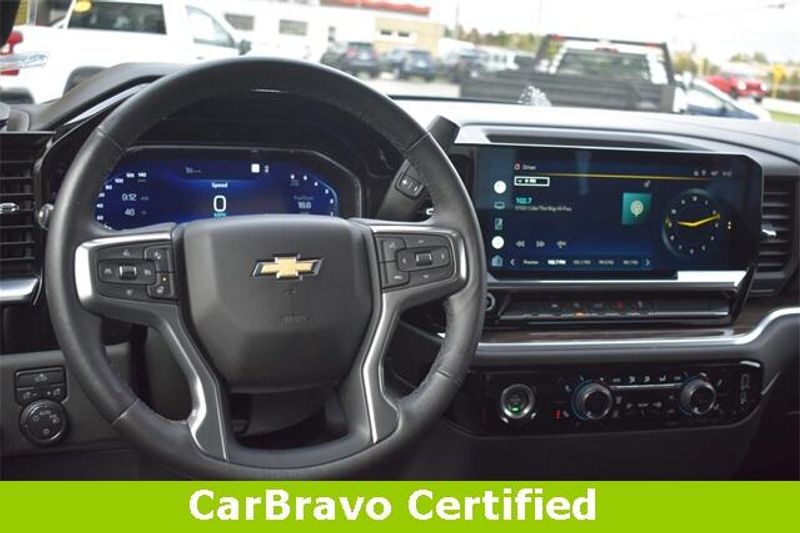 Used 2022 Chevrolet Silverado 1500 LTImage 20