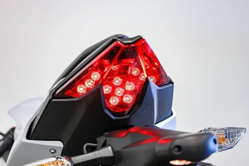 2025 Kawasaki NINJA 500 ABS Image 9