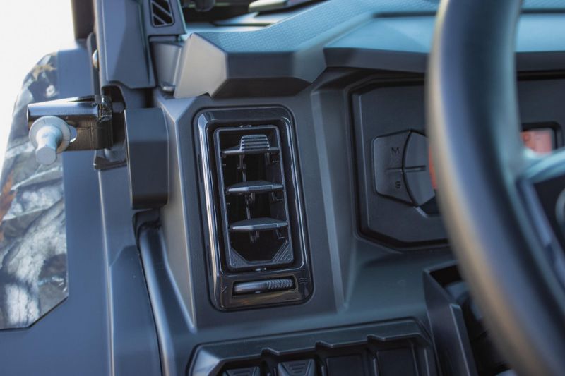 NEW 2026 CAN-AM DEFENDER MAX LIMITED CAB HD11 Image 52