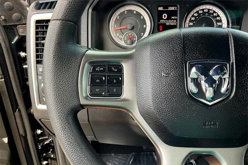 2021 RAM 1500 Classic WarlockImage 18