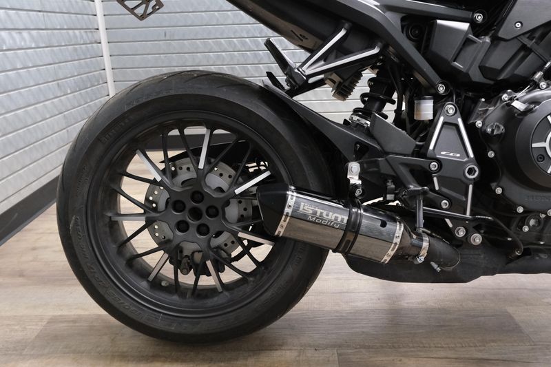 USED 2023 HONDA CB1000R Image 15
