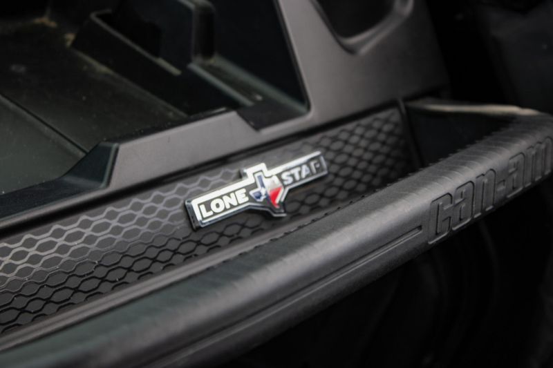 USED 2024 CAN-AM DEFENDER MAX LONE STAR HD10 Image 30