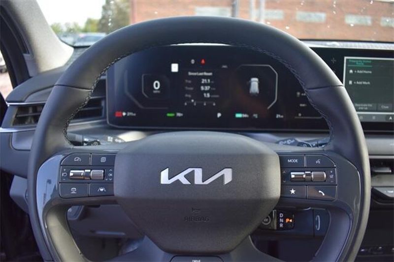 2024 Kia EV9 LightImage 34