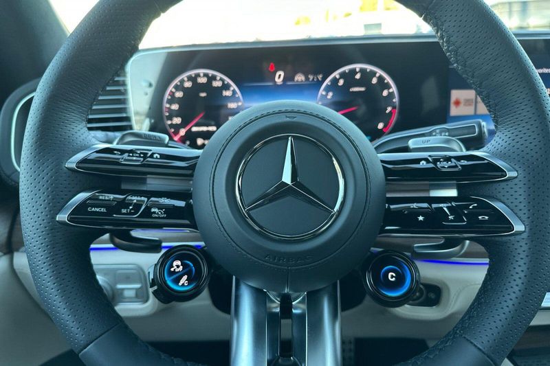 New 2026 Mercedes-Benz GLS 63 AMGImage 23