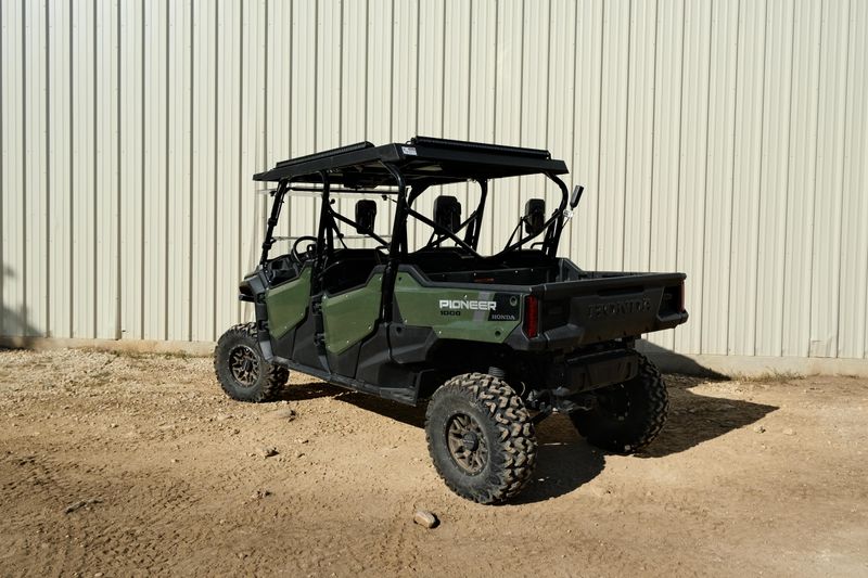 USED 2023 HONDA PIONEER 10006 CREW  DELUXE Image 5