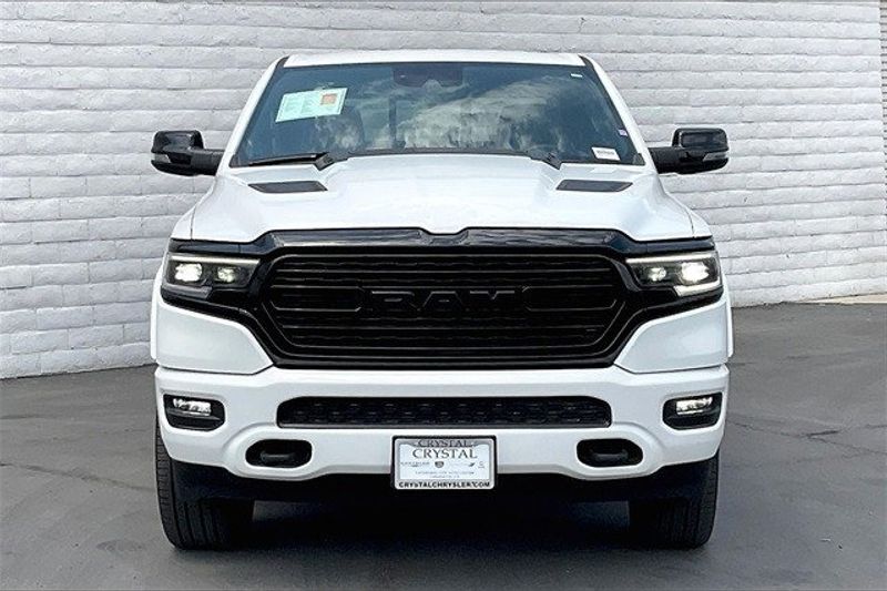 2023 RAM 1500 LimitedImage 2