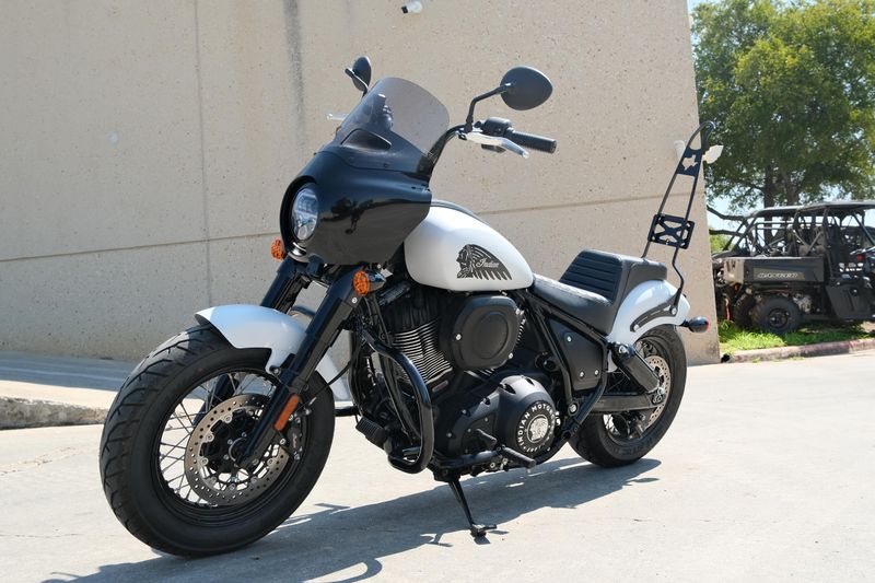USED 2024 INDIAN MOTORCYCLE CHIEF BOBBER Image 6