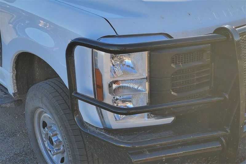 2024 Ford F-250 XL photo 2