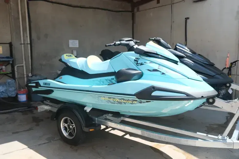 2025 Yamaha VX LIMITED HO MINT Image 1