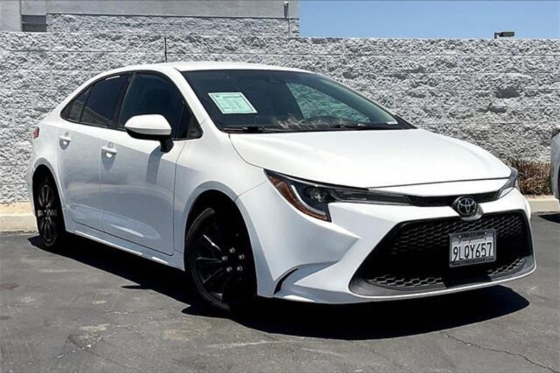 Used 2021 Toyota Corolla LEImage 12