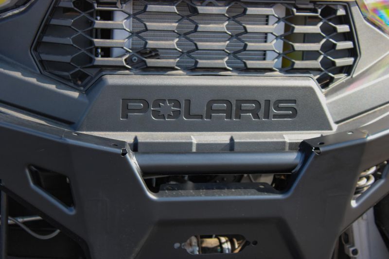 2025 Polaris RANGER CREW SP 570 PREMIUM SAND DUNE Image 10