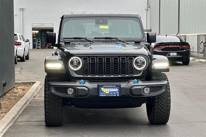2024 Jeep Wrangler 4xe Rubicon photo 9