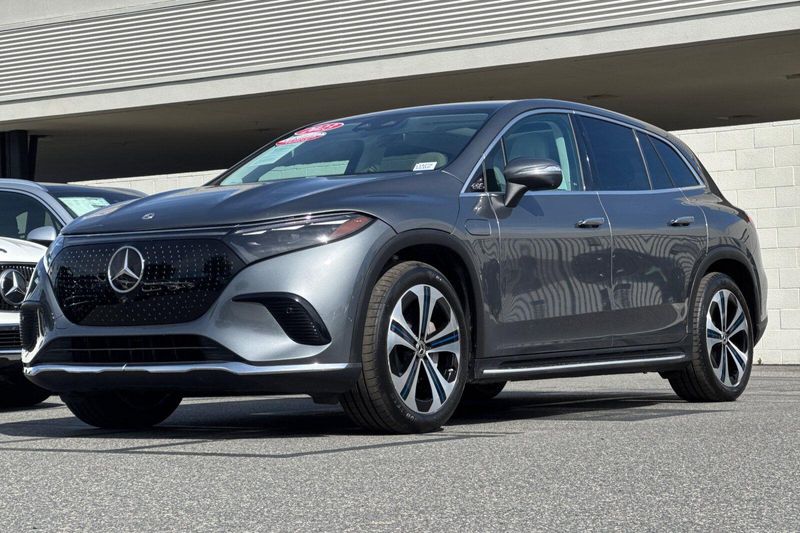 Used 2023 Mercedes-Benz EQS 450Image 8