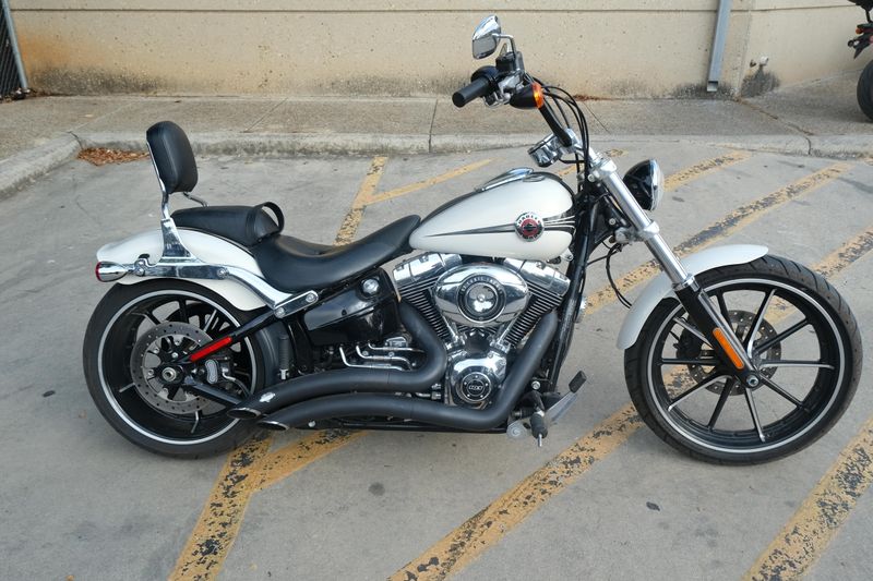 USED 2014 HARLEY SOFTAIL BREAKOUT Image 2