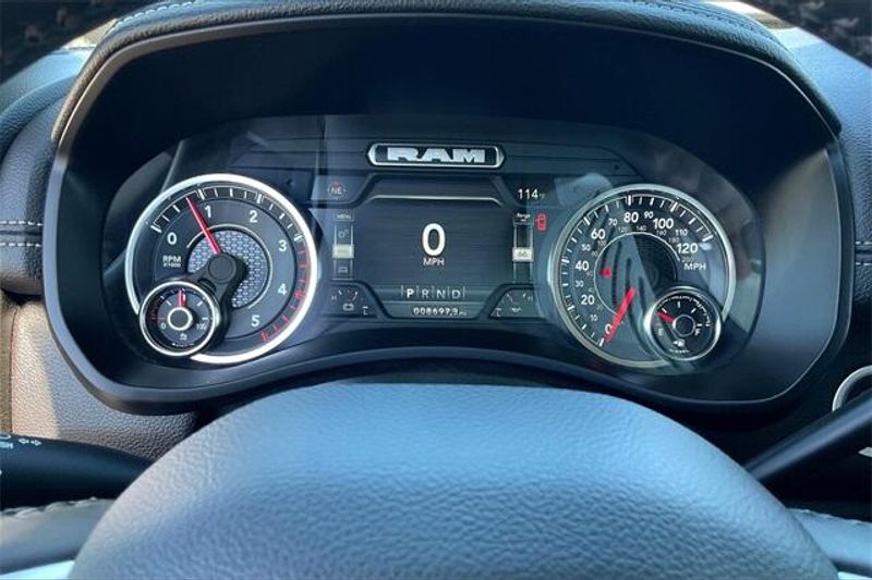 2024 Ram 2500 Laramie photo 19