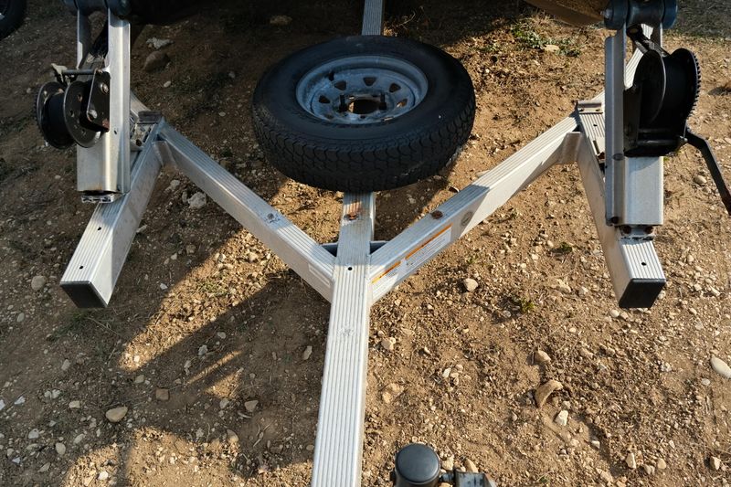 USED 2019 KARAVAN TRAILER SEADOO MOVE Image 2