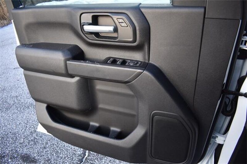 2025 Chevrolet Silverado 2500HD Work TruckImage 32