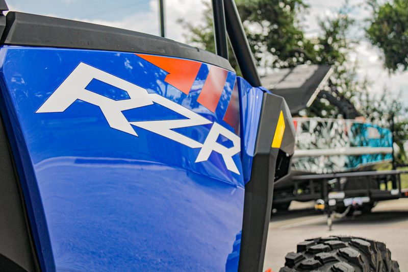 2025 Polaris RZR XP 1000 ULTIMATE  BLUEImage 15