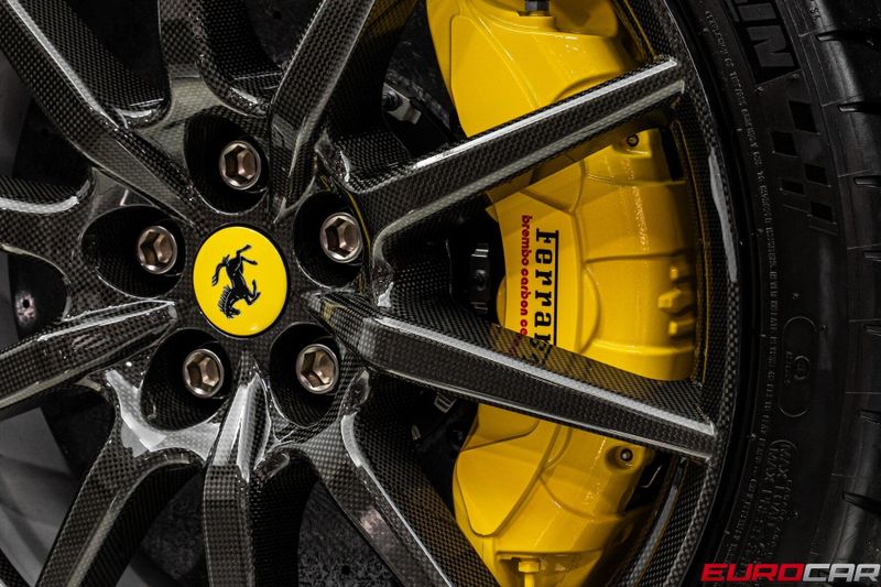 Used 2025 Ferrari SF90 XX *INSANE SPEC * HUGE CARBON OPTIONS*Image 38