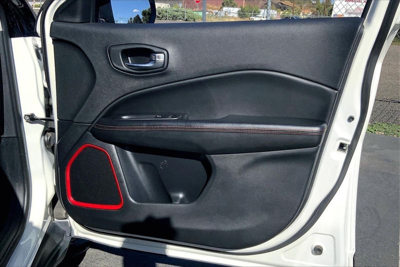 2020 Jeep Compass Trailhawk photo 21
