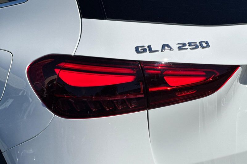 New 2026 Mercedes-Benz GLA-Class GLAGLA 250Image 23