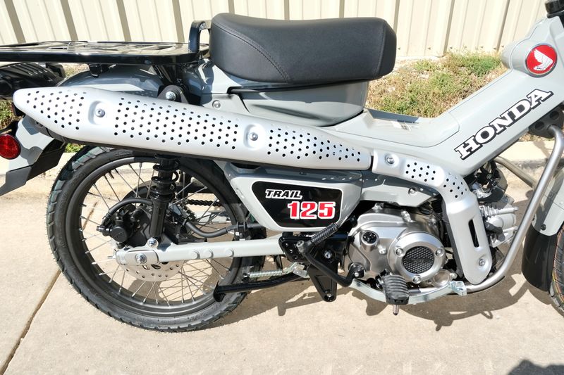 NEW 2025 HONDA TRAIL 125 Image 16