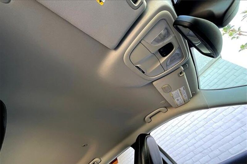 Used 2023 Jeep Cherokee AltitudeImage 29