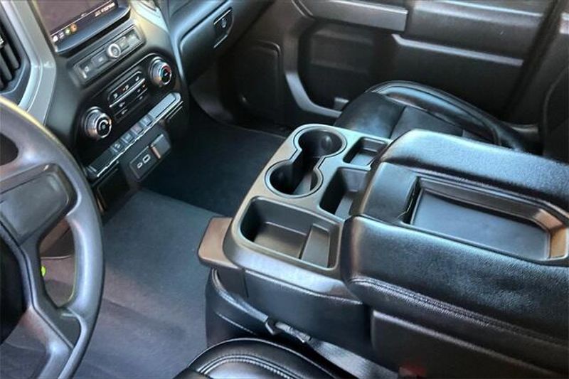2021 Chevrolet Silverado 1500 Custom Trail BossImage 17